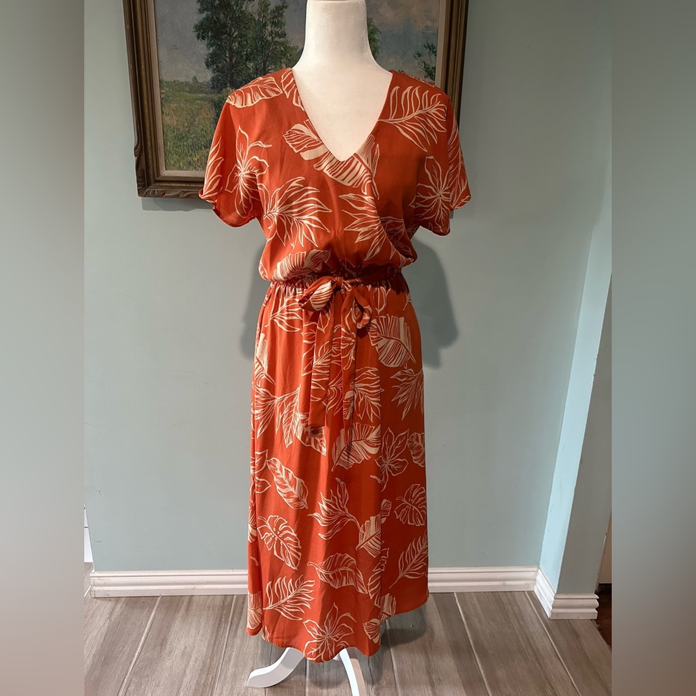 Sienna Sky Terracotta Leaf Print Midi Dress